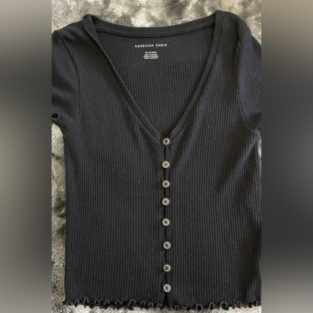 American Eagle Outfitters T-shirt